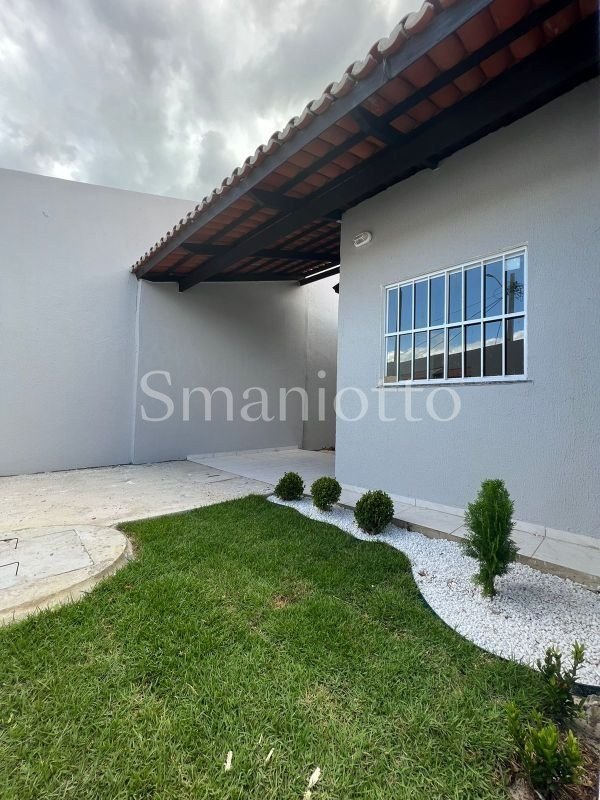 Casa à venda de 2/3 quartos em Gererau - Itaitinga