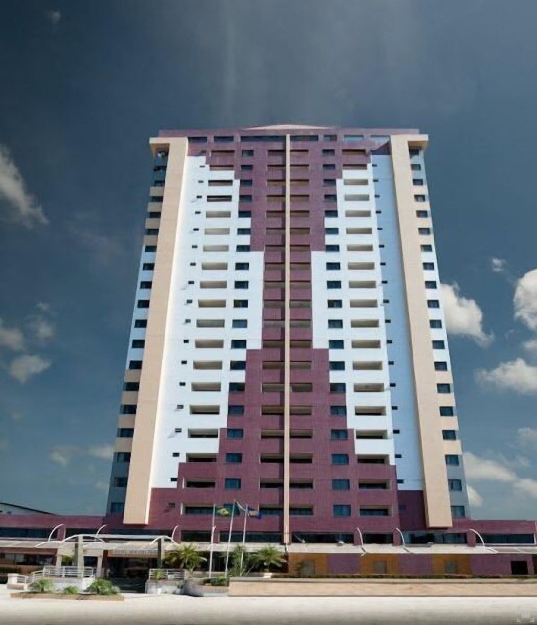 Flat à Venda na Praia de Iracema, Fortaleza – Vista Mar e Mobiliado