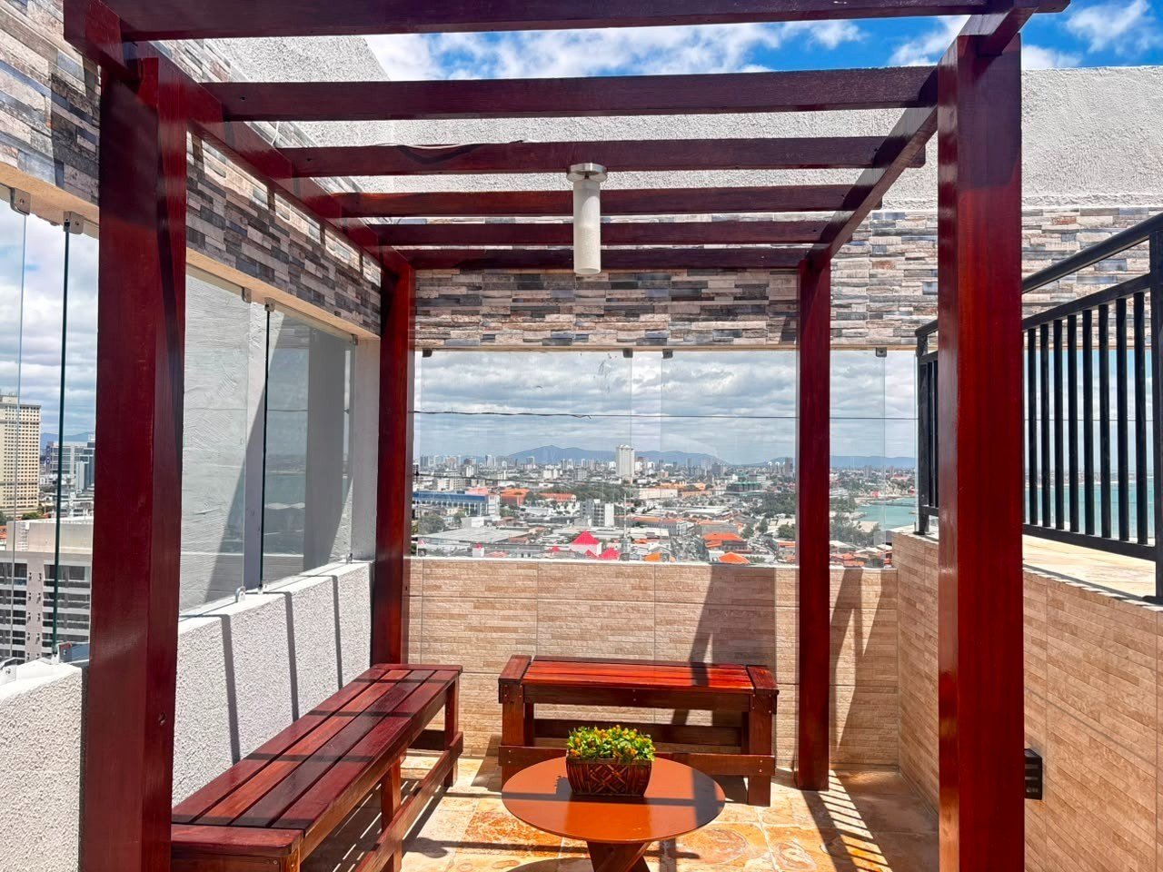 Flat à Venda na Praia de Iracema, Fortaleza – Vista Mar e Mobiliado